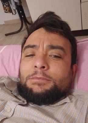 Голиб из Альметьевска 19 лет