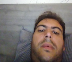 Leo, 19, Macerata