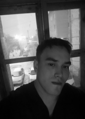 Макс, 31, Россия, Каменск-Уральский