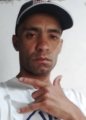 Thiago Alves из São Paulo capital 33 года