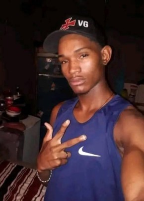 Matheus Santos из Rio de Janeiro 25 лет