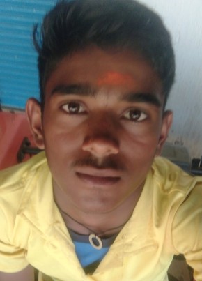 Ramesh, 18, India, Huvinabadgalli