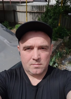 Владимир из Луганска 40 лет