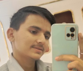Laxman singh, 18 лет, Pune