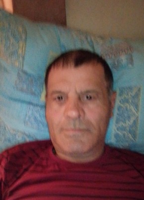 Мурат Пашалиеа из Дзержинския 54 года