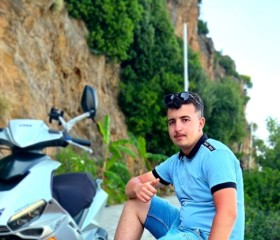 Sido yakoubi, 19, Algiers