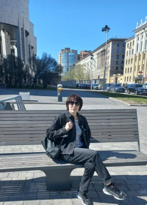 Лариса, 67, Россия, Санкт-Петербург
