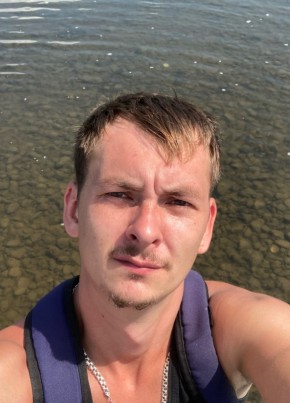 Дмитрий из Осинники 31 год