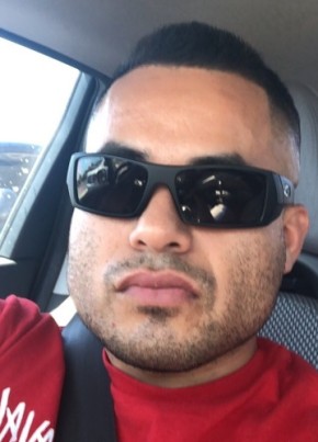 Mikey, 32, United States of America, Fresno (State of California)