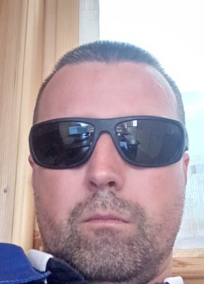 Дмитрий, 38, Россия, Чехов