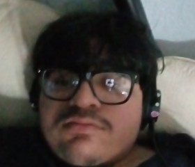 Elias, 23, Dallas