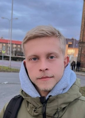 Artur Mkrtchian, 25, Česká republika, Ostrava