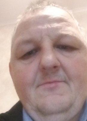 Дима Клюкач из Берасьце 47 лет
