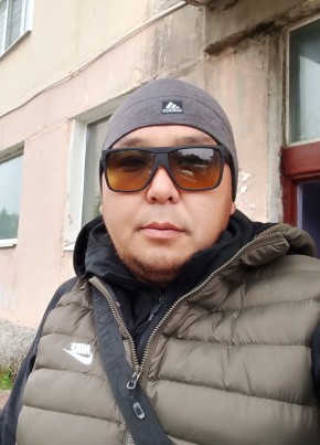 Нурлан