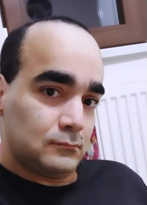 Cihad Kılıçaslan, 41, Türkiye Cumhuriyeti, Kayseri