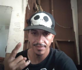 Lestat, 18, Bayamon