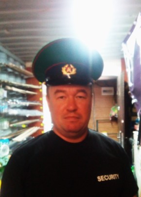 Игорь, 47, Россия, Усинск