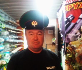 Игорь, 47 лет, Усинск