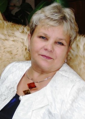 Нина, 66, Россия, Лобня