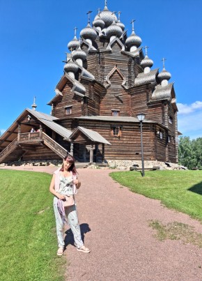 Светлана из Санкт-Петербурга 48 лет