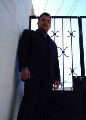 Roberto, 32, Estados Unidos Mexicanos, Pátzcuaro
