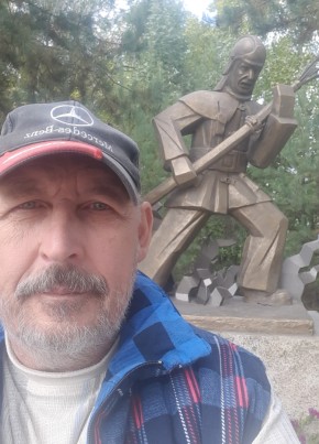 Олег из Тулы 54 года