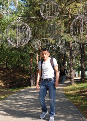 Юрий