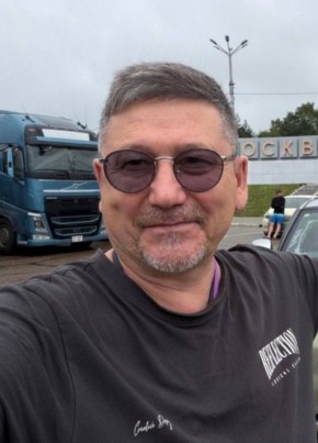 Андрей