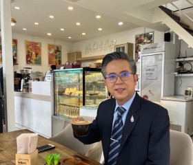 วิชัย, 55, Lamphun