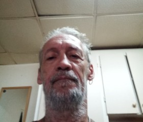 rejean, 25, Miramichi