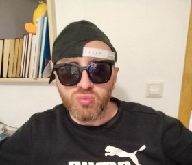 Dj Kiss, 46, Eislingen