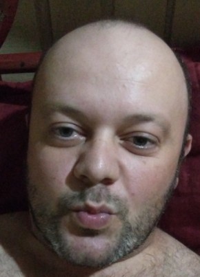 Marcelo, 22, República Federativa do Brasil, Carlos Barbosa