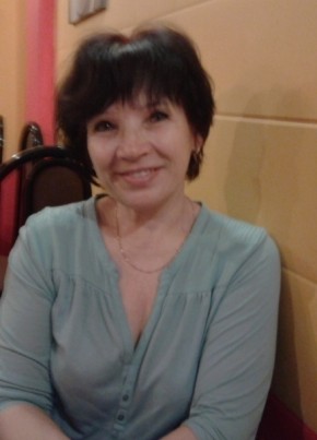 Ольга, 68, Россия, Гатчина