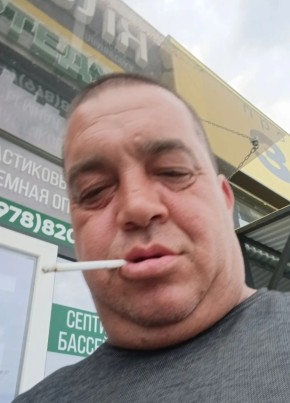Денис из Феодосии 45 лет