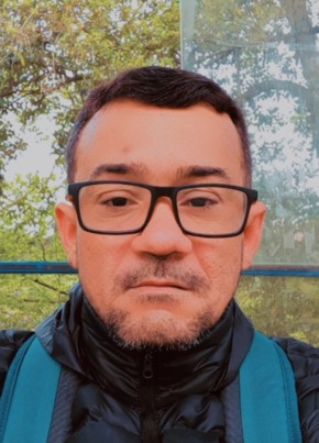 Maxwell из Videira 42 года