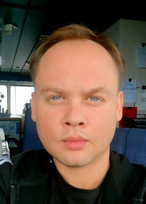 Александр, 37, Република България, Варна