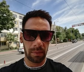 Radu, 32 года, București