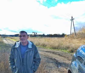 Aleksandr, 56, Karachev