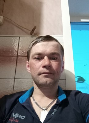 Павел из Ульяновска 34 года