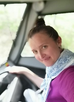 Natalya, 44, Russia, Uren
