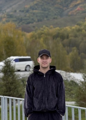 Александр из Барнаула 25 лет