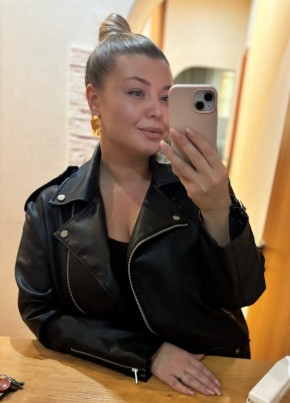 Алена из Сургута 34 года