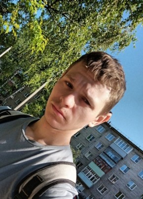 Илья, 27, Россия, Череповец