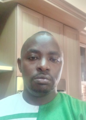 Symon, 35, Kenya, Nairobi