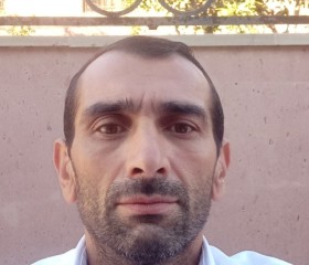 Samvel, 43, Ejmiatsin