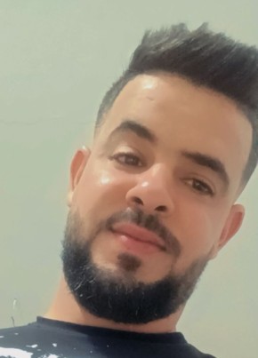 Oussama из Ghardaïa 33 года