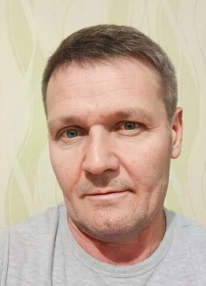 Павел из Геленджика 54 года