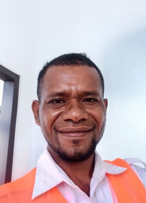 Melky, 35, East Timor, Dili