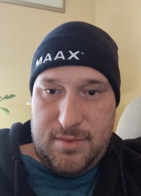 Bryan, 37, Canada, Ajax