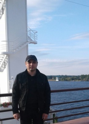 Илья, 43, Россия, Ярославль